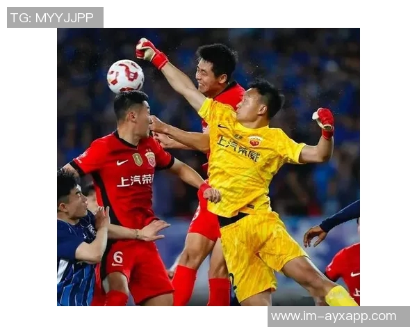 祝福陈威生日快乐同时也祝海港第十二人生日快乐愿你们的未来更加辉煌